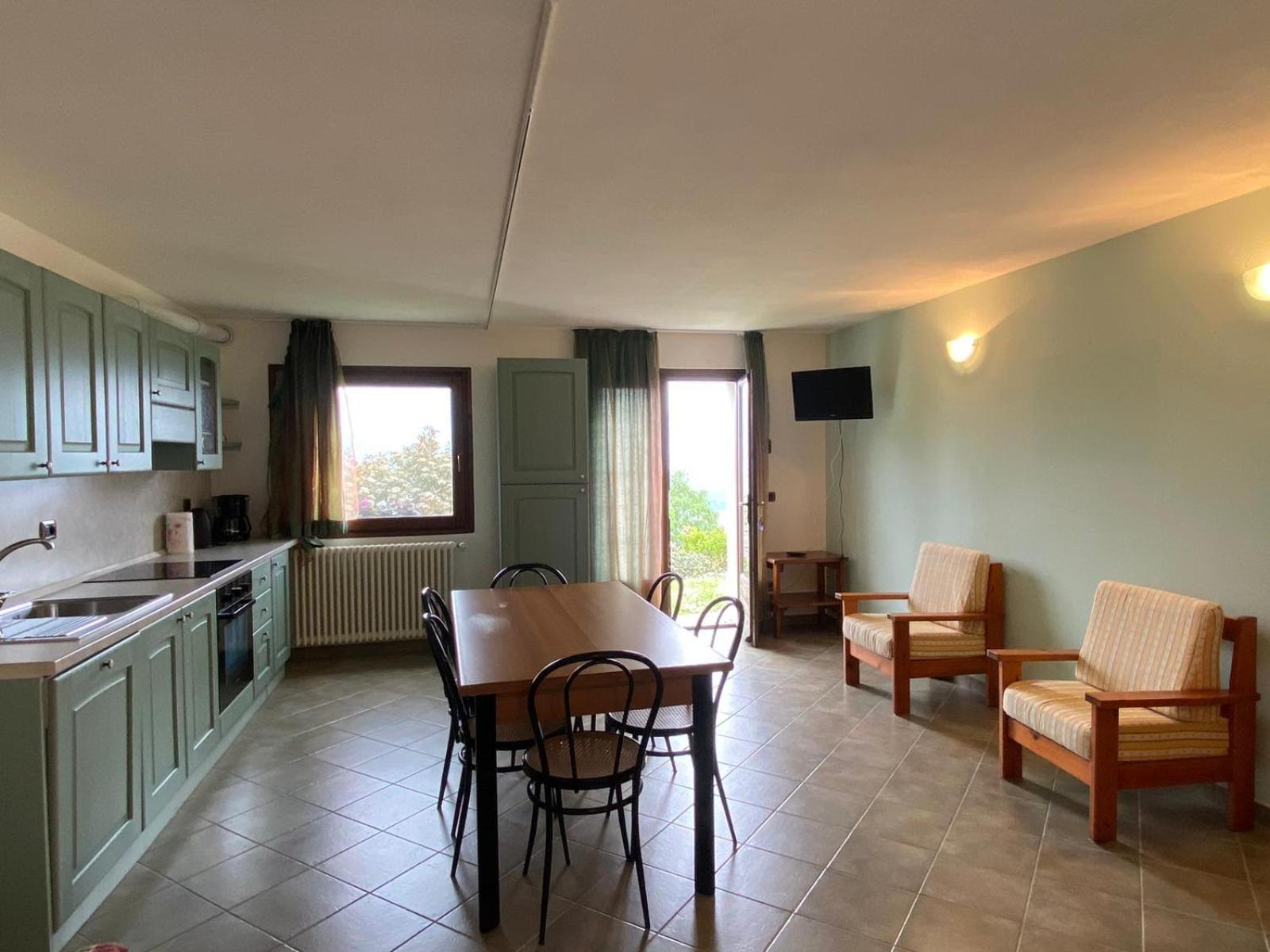 The Happy Rooster - Villa With Big Garden Pianello Del Lario Exterior photo